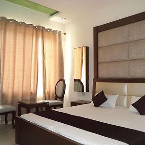 Hotel Laxmi Palace